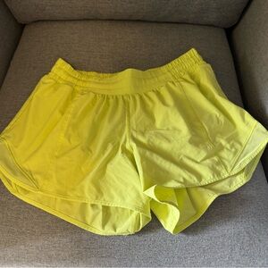 Lululemon Hotty Hot 4” Shorts - Size 8 tall - fluorescent green